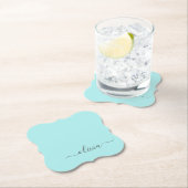 Aqua Blue Aquamarin Modern Script Monogram Name Untersetzer (Vor Ort)