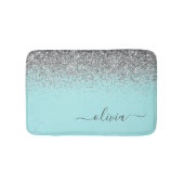 Aqua Blue Aquamarin Silver Glitzer Monogram Badematte (Vorderseite)