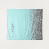 Aqua Blue Aquamarin Silver Glitzer Monogram Wandteppich (Vorderseite (Horizontal))