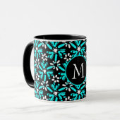 Aqua Blue & Black Batik Blume Muster Monogram Tasse (Vorderseite Links)