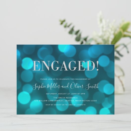 Aqua Blue Bokeh Lights Silver Engagement Party Einladung (Stehend Vorderseite)
