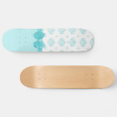 Aqua Blue Damask mit türkisfarbenem Ribbon Skateboard (Horizontal)