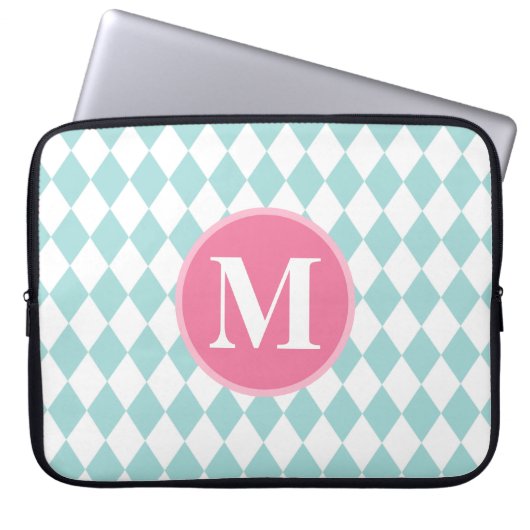 Aqua Blue Diamonds Muster Pink Monogram Laptopschutzhülle (Vorderseite)