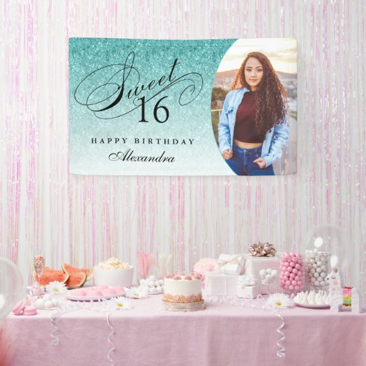 Aqua Blue Glitzer Sweet 16 Personalisiertes Foto Banner (Party)