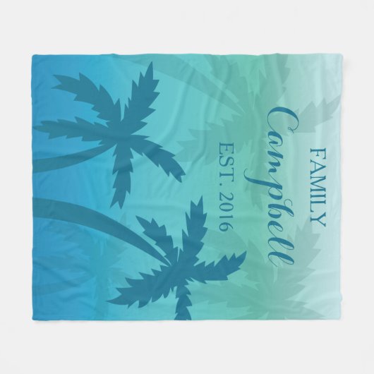 Aqua Blue Palm Tree Tropical Custom Family Fleecedecke (Vorderseite (Horizontal))