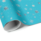 Aqua Blue Silver White Christmas Snowflakes Geschenkpapier (Rolleneckpunkt)