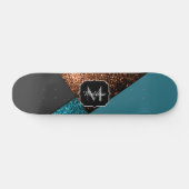 Aqua Blue und Bronze Glitzern Moderne Monogram Skateboard (Horizontal)