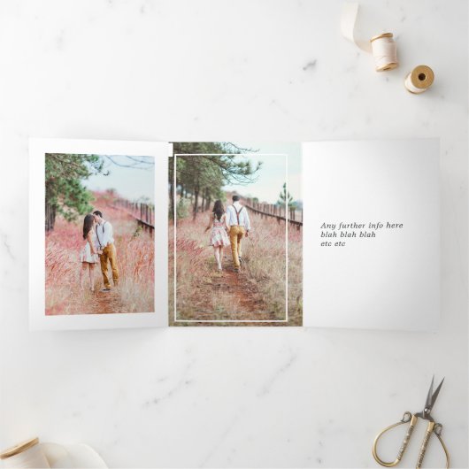 Aqua Blue und Gold Floral Wedding Foto Dreifach Gefaltete Einladung (Innenseite)