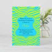 Aqua & Lime Green Zebra Abschluss Einladung (Stehend Vorderseite)