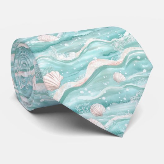 Aqua Ocean Waves & Seashell Pattern (1) Krawatte (Gerollt)