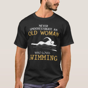 Aqua Oma - Eine alte Frau nie unterschätzen T-Shirt