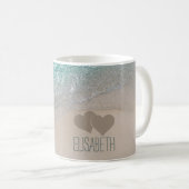 Aqua-Ozean-Sand geschnitzte Herzen addieren Namen Kaffeetasse (VorderseiteRechts)