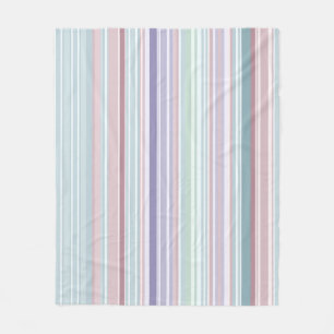 Aqua, Rosé und Lavendelstreifen Fleecedecke