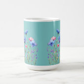 Aqua Sky Blue mit rosa und blauen Wildblumen Kaffeetasse (Mittel)