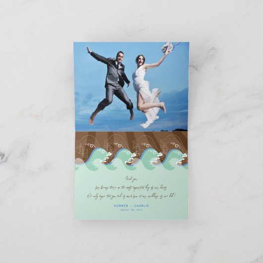 Aqua Summer Waves und Brown Sun Beach Wedding Dankeskarte (Innenseite)