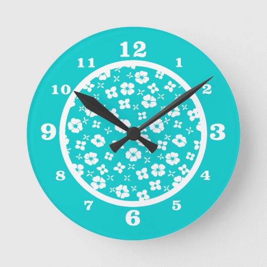 Aqua & White Blume Runde Wanduhr (Vorderseite)