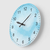 Aqua White Mist Giraffe Print Große Wanduhr (Winkel)