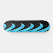 Aqua-Wirbel auf der schwarzen Skateboard (Horizontal)