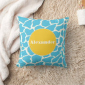 Aqua Yellow Monogram Giraffe Pattern Pillow Kissen (Decke)