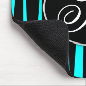 Aquablauer Zebra Stripes mit Monogramm Mousepad (Ecke)