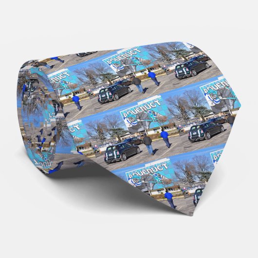 Aquädukt-Rennbahn am Neujahrstag Krawatte (Gerollt)