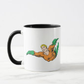 Aquaman erhebt sich in die Lüfte Tasse (Links)