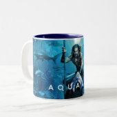 Aquaman | Prince Orin With Aquatic Animals Zweifarbige Tasse (Vorderseite Links)