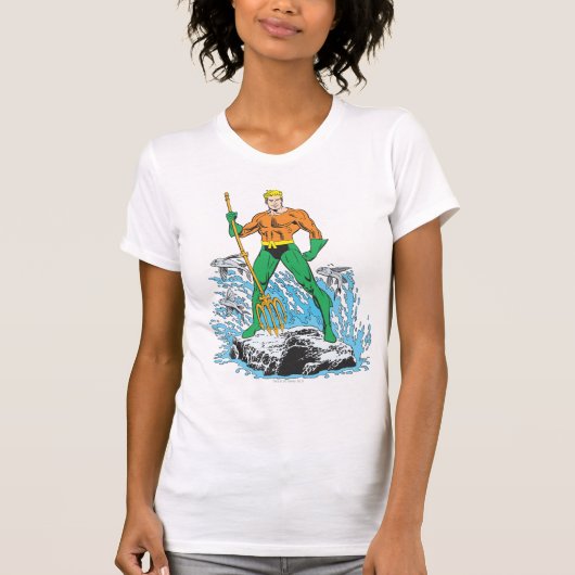 Aquaman steht mit Pitchfork T-Shirt (Vorderseite)