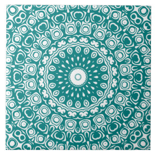 Aquamarin auf der Medallion von White Mandala Kale Fliese