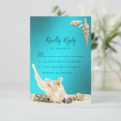 Aquamarin Blue Türkise Seashell Beach Wedding RSVP Karte (Stehend Vorderseite)