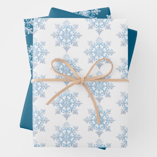 Aquamarin Blue White Christmas Snowflakes Geschenkpapier Set (Beispiel)