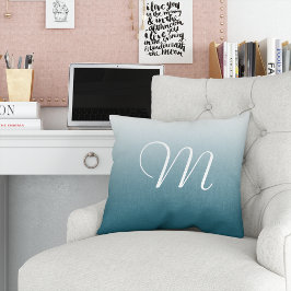 Aquamarin Gradient Ombre Initialmonogramm Kissen
