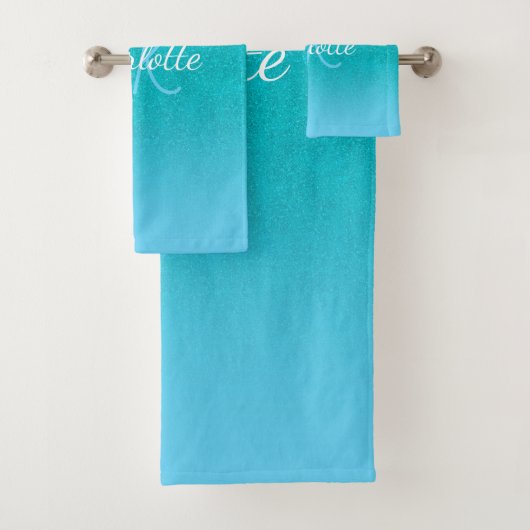 Aquamarin-Türkis-Glitzer-Aqua-Monogramm-Initialen Badhandtuch Set (Insitu)