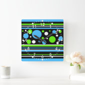 Aquamarin türkisfarbene blaue Kalkstreifen Polka D Quadratische Wanduhr (Zuhause)