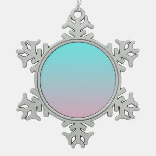 Aquamarin zu rosa, schlichter Hintergrund Schneeflocken Zinn-Ornament