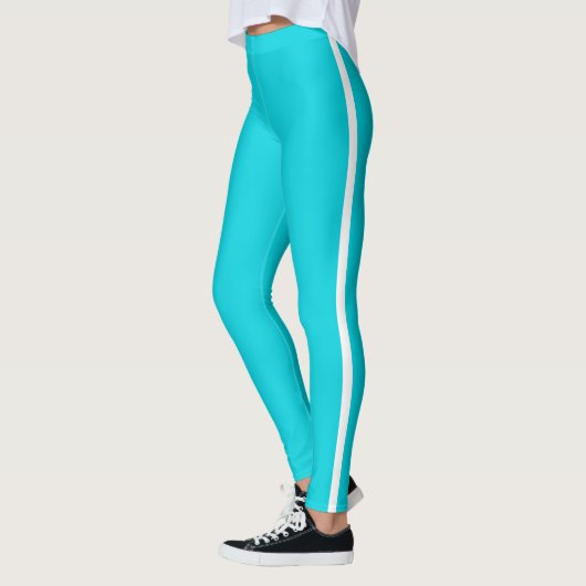 Aquamarine blaue Leggings auf der weißen Seite Far (Links)