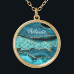 Aquamarine Blue-Gold-Marmor-Kette mit Individuelle Vergoldete Kette<br><div class="desc">Personalisierte Individuelle Name Textzeilen mit Agate Aquamarin Blue Gold Glitzer Marmor Aqua Türkis Geode Anpassbare Geschenke - Fügen Sie Ihren Namen / Text - Machen Sie Ihre besonderen Necklace Geschenke! Ändern und verschieben oder entfernen / Text / Elemente hinzufügen mit Anpassungs-Tool ! Wählen Sie Schriftart / Größe / Farbe! Design...</div>