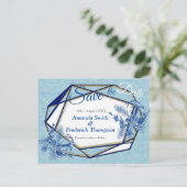 Aquamarine Blüten auf einer Skulptur strukturiert Ankündigungspostkarte (Stehend Vorderseite)