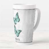 Aquamarine Butterfly Floral Personalisiert Latte T Milchtasse (Rechte Ecke)