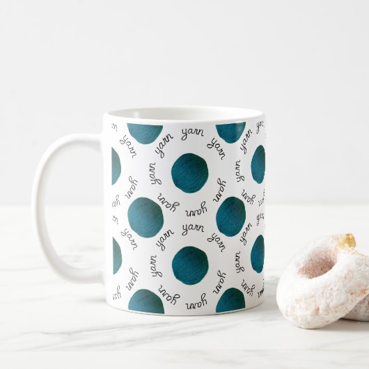 Aquamarine Garnballen Typografie Handgemachte Hand Kaffeetasse (Mit Donut)