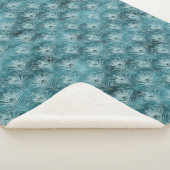 Aquamarine Glitzy Glam Peacock Federn Sherpadecke (3/4)