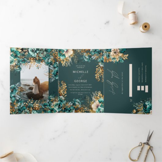 Aquamarine Goldflora Dreifach Gefaltete Einladung (Innenseite)