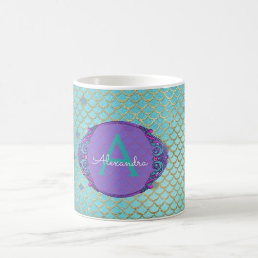 Aquamarine grüne und Lila Mermaid-Skala Mit Monogr Kaffeetasse (Mittel)
