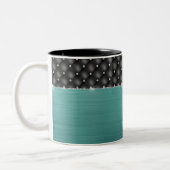 Aquamarine Imitate Metallhandschuh und Monogramm Zweifarbige Tasse (Links)