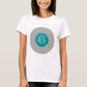 Aquamarine Karkohle Chevrons Custom Monogram T-Shirt (Vorderseite)