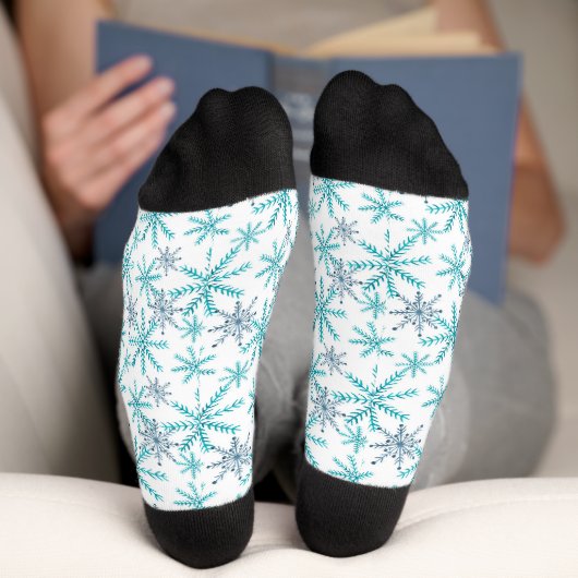 Aquamarine Navy Snowflake Retro Muster Socken (Unterseite)