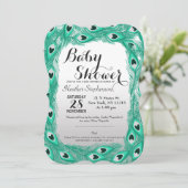 Aquamarine Pfauenfedern auf Weiß bis Grau Einladung (Stehend Vorderseite)