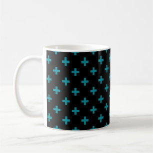 Aquamarine Polka-Kreuze auf schwarz Kaffeetasse