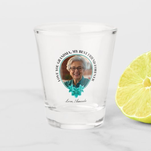 Aquamarine Rahmen-Großmutter mit Blumenmuster zum Schnapsglas (Vorderseite)