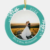 Aquamarine Schneeflocke 1. Weihnachtsfeier Keramik Ornament (Vorne)